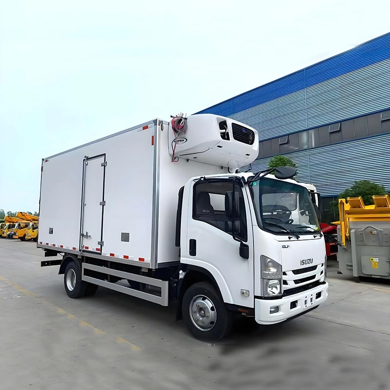 Isuzu Freezer Box Truck for Food Delivery