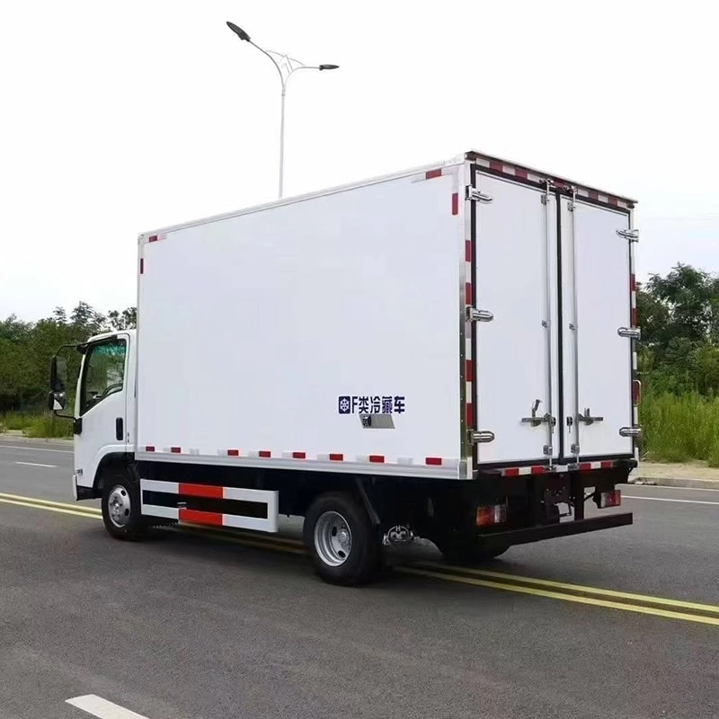 Isuzu Reefer Box Truck 