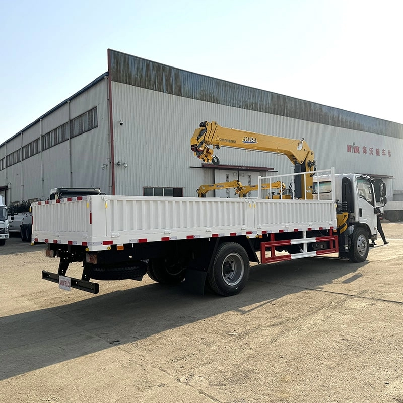 Isuzu 5 Ton Crane Truck for Weight Lifting