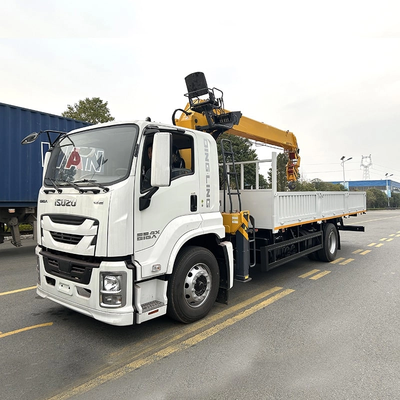 Isuzu 8 Ton Crane Truck