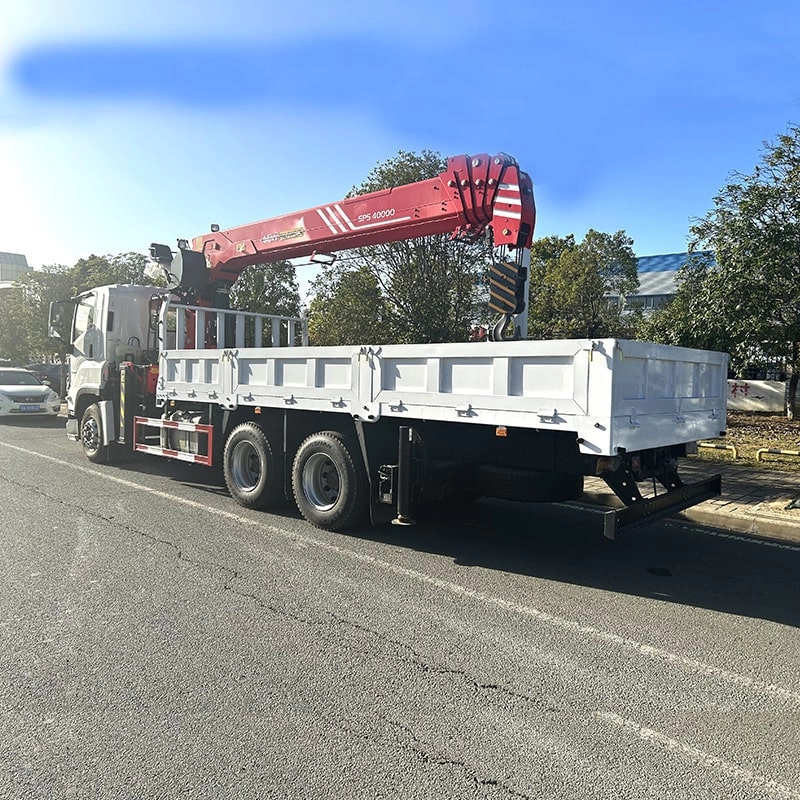 Isuzu GIGA 12 Ton Truck Mounted Crane