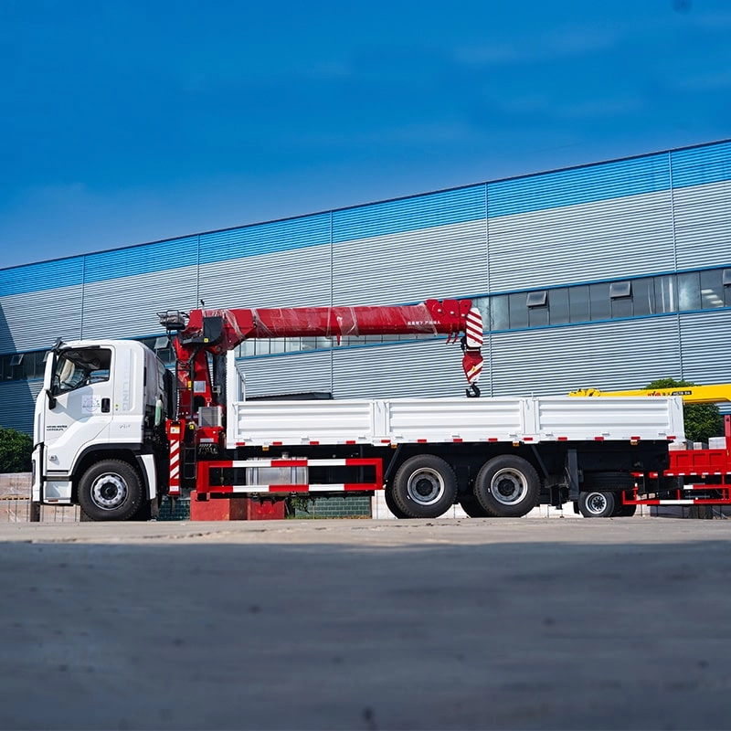 Isuzu 13 Ton Truck Mounted Crane