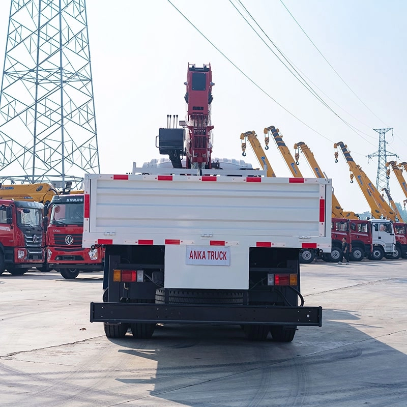Isuzu 13 Ton Truck Mounted Crane