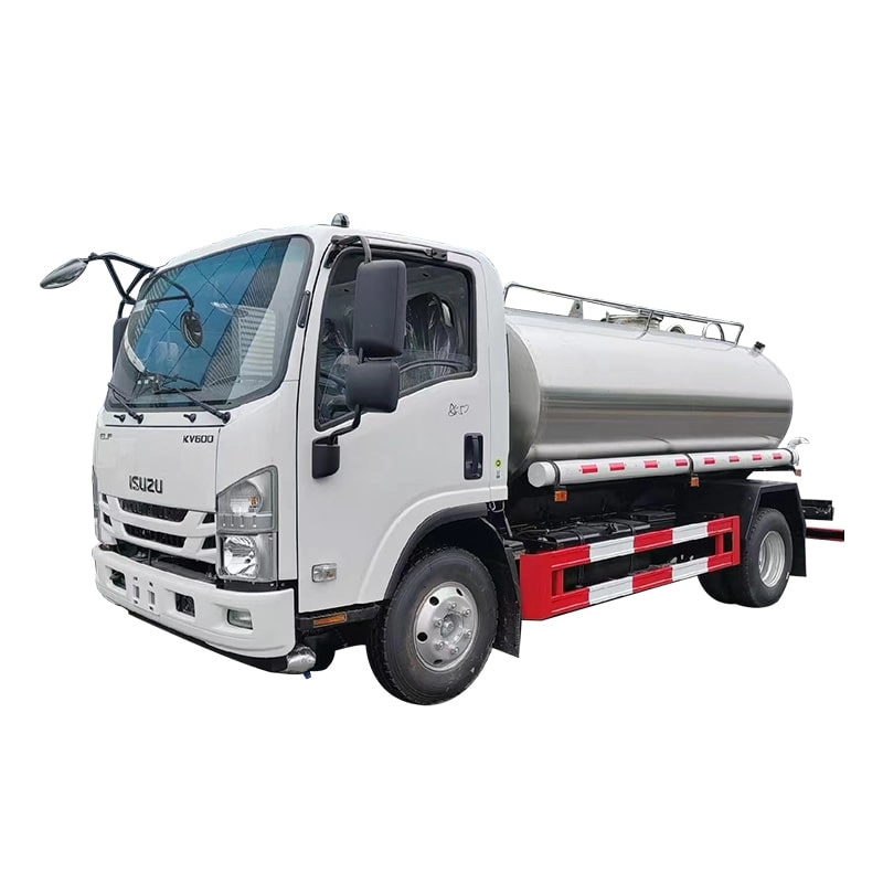 Isuzu Small Bulk Milk Transport Tank Truck 