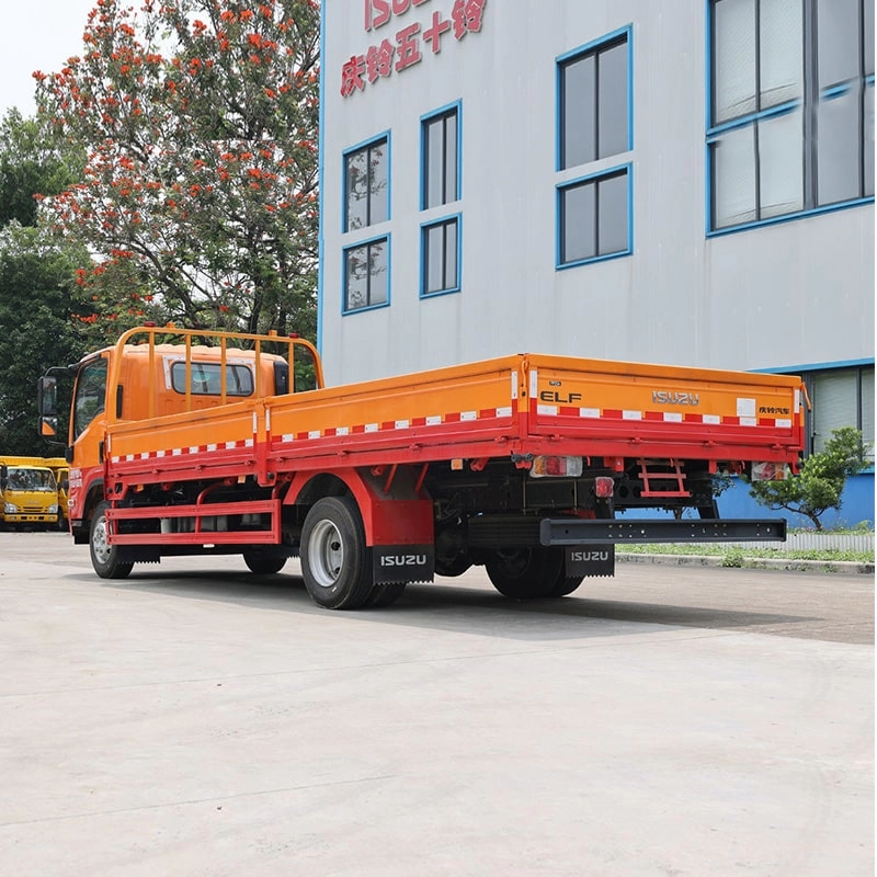 Isuzu Goods Hauling Cargo Truck