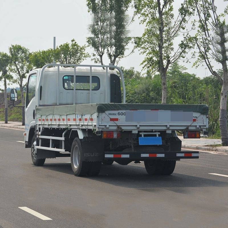 Isuzu 5 Ton Goods Delivery Truck