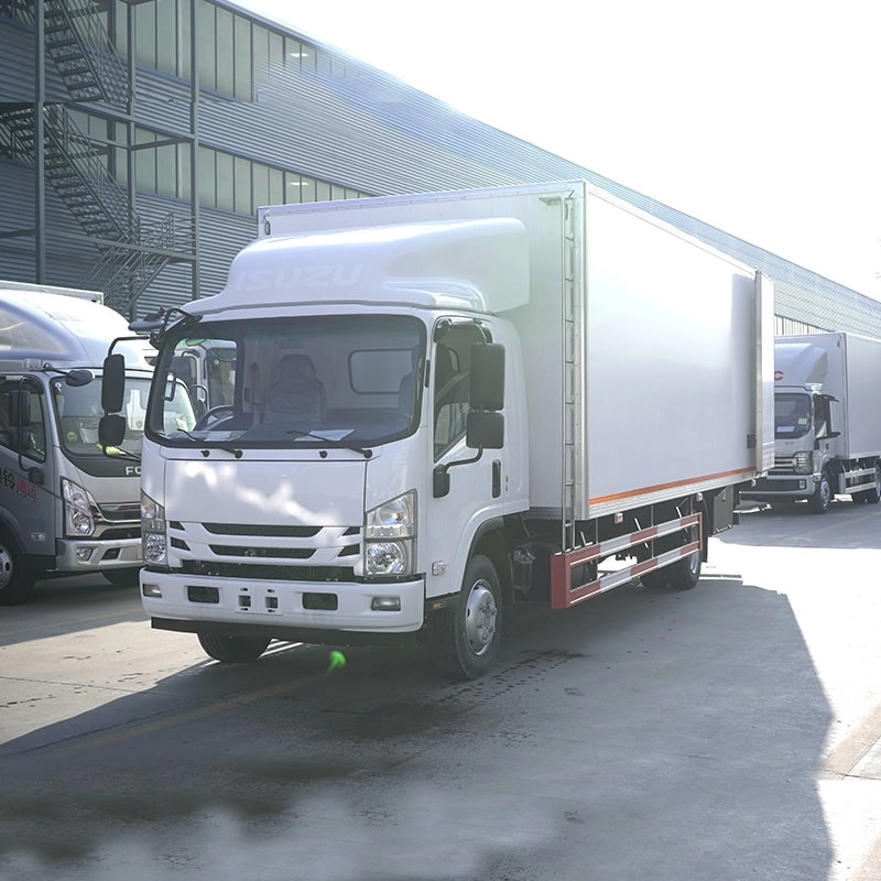 Isuzu Insulated Lorry for Food Delivery