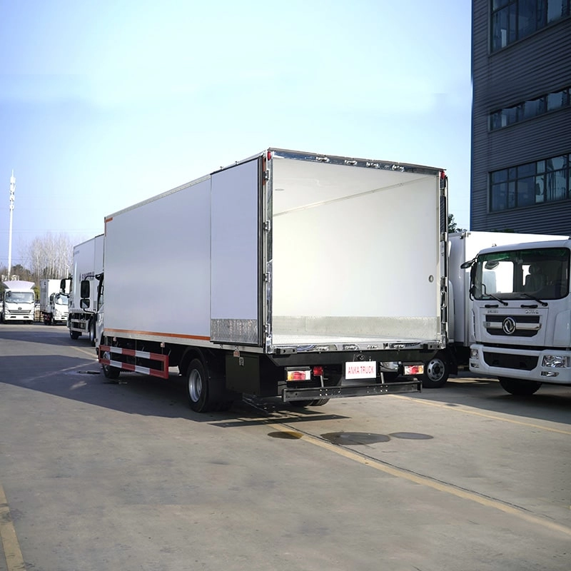 Isuzu 10 Ton Insulated Truck for Sale