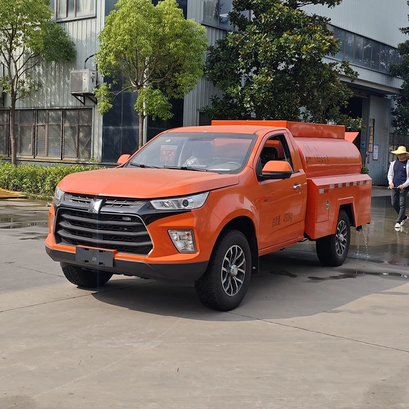 Isuzu 1800L Water Tanker Truck