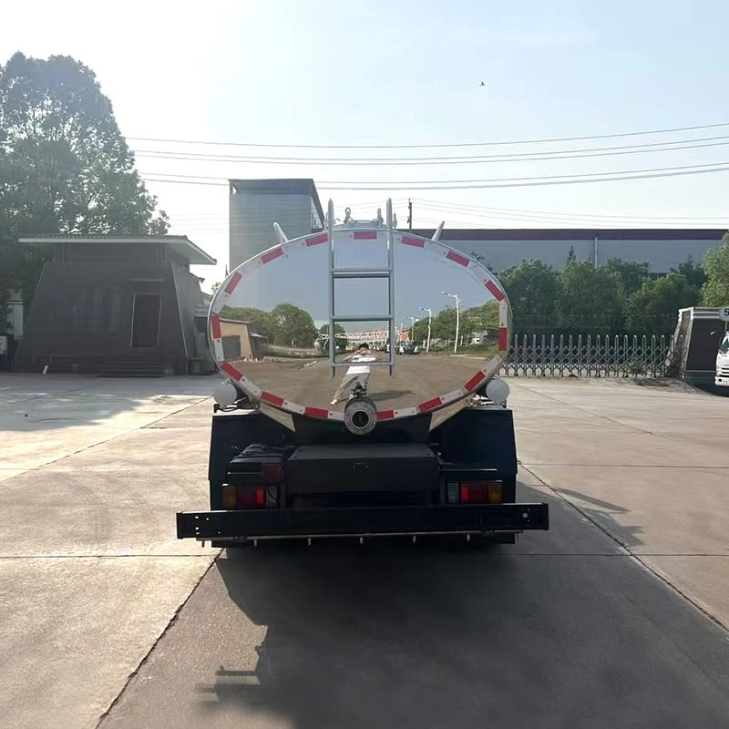 Isuzu Stainless Steel Water Dleivery Truck