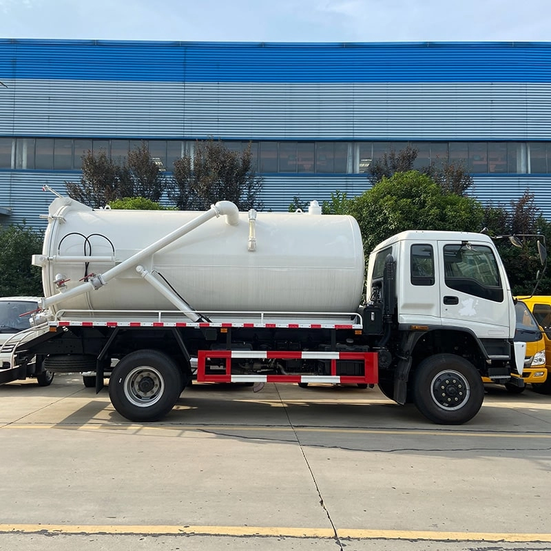Isuzu 12000L Vacuum Sewage Suction Truck