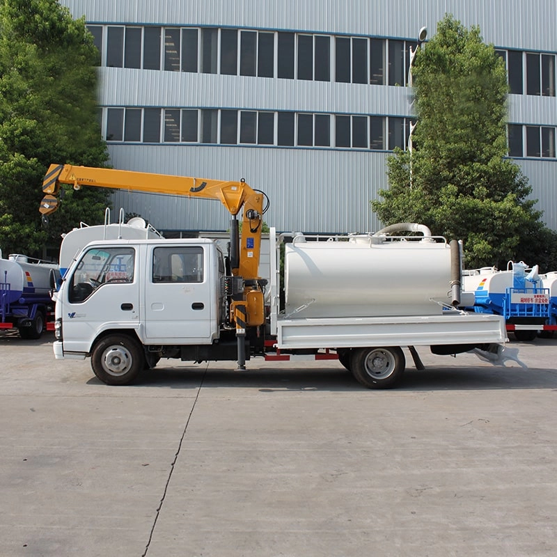 Isuzu Small Mini Septic Tanker Truck 