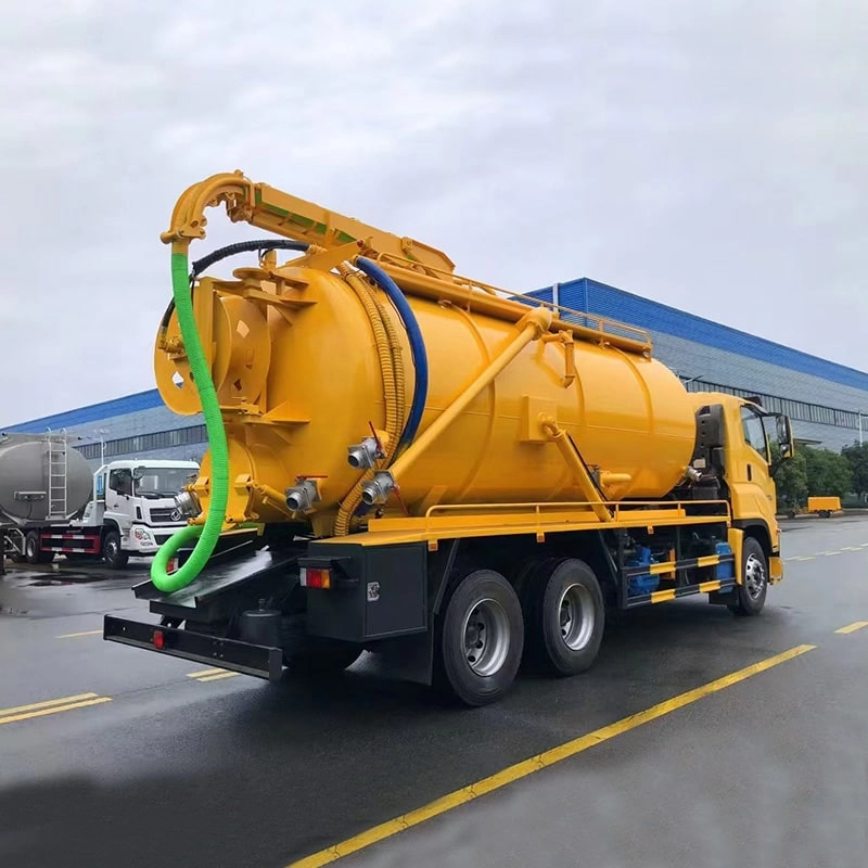 Isuzu 22000L Septic Suction Truck