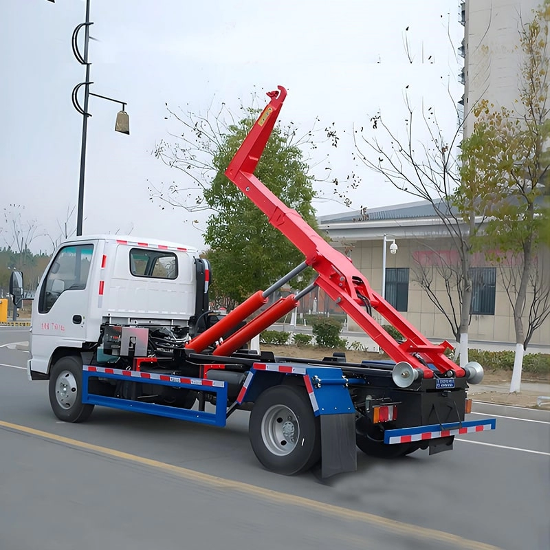 Isuzu 4 Ton Hook Lift Garbage Truck