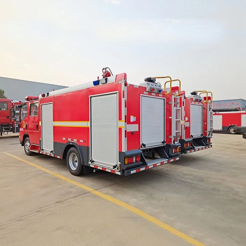 Isuzu Water Fire Fighting Truck Back Side View