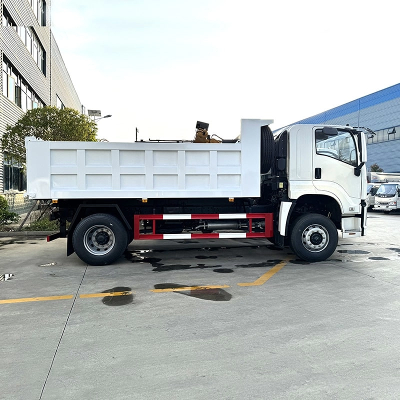 Isuzu Tipper Truck Right Side View