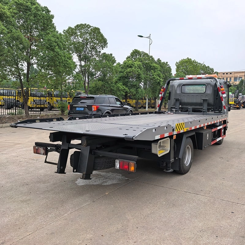 Isuzu Road Wrecker Tow Truck Back Side View