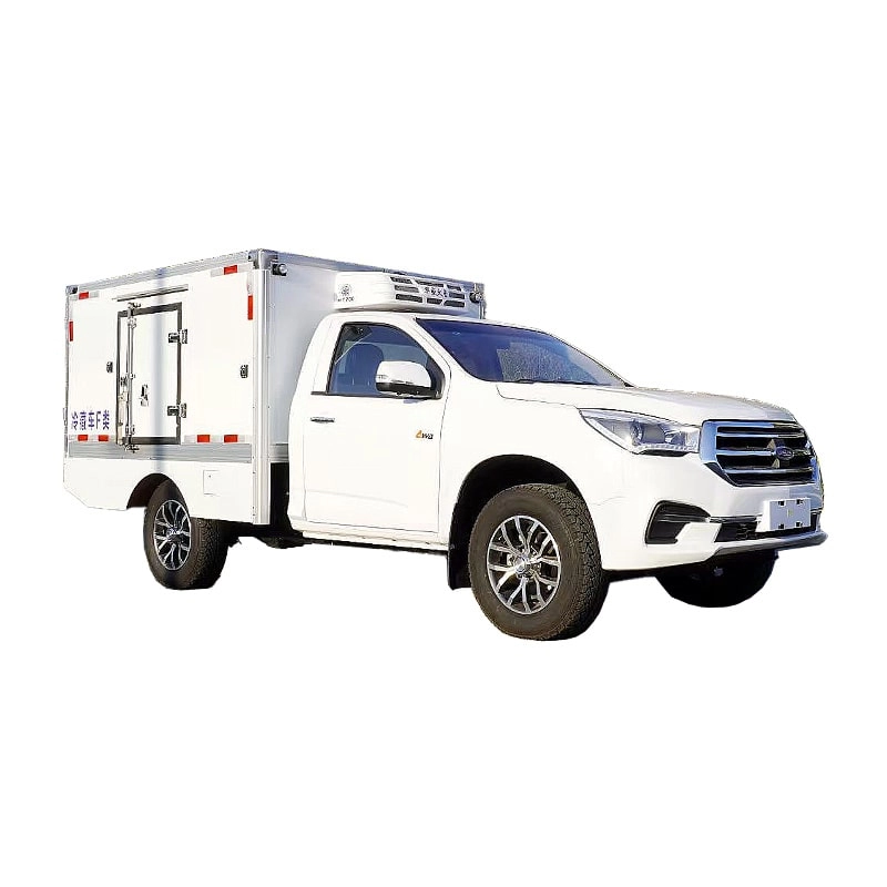 Isuzu Pickup Reefer Box Truck Front View