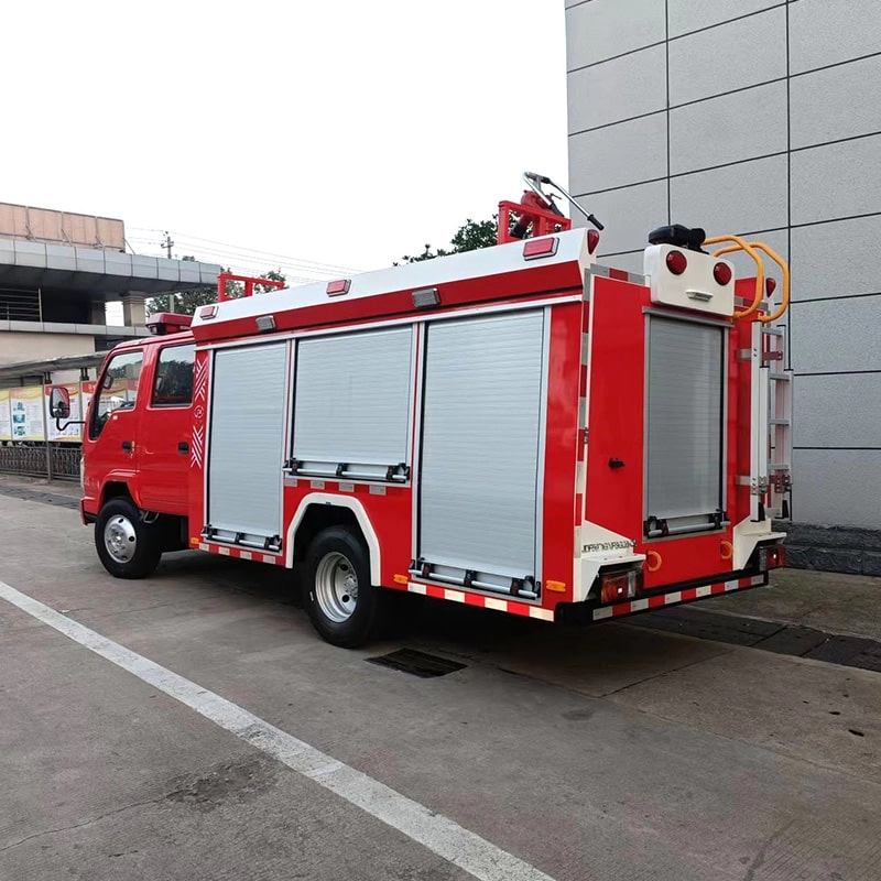 Isuzu Foam Fire Rescue Truck Back Side View