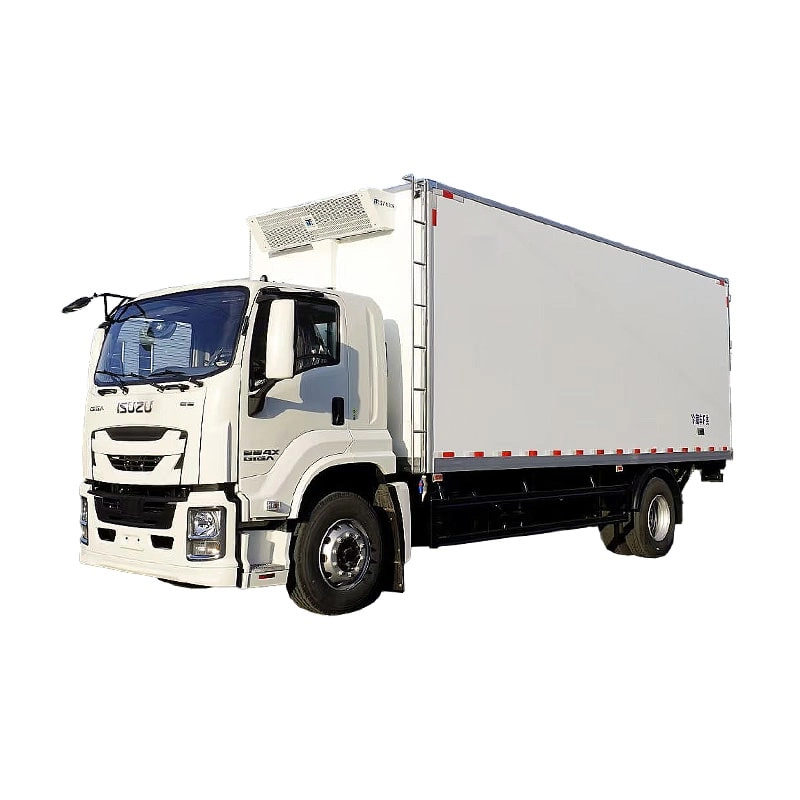 ISUZU GIGA Refrigerator Truck Front Side View