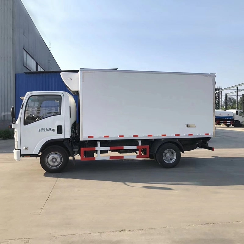 ISUZU 10 Ton Refrigerator Lorry Truck