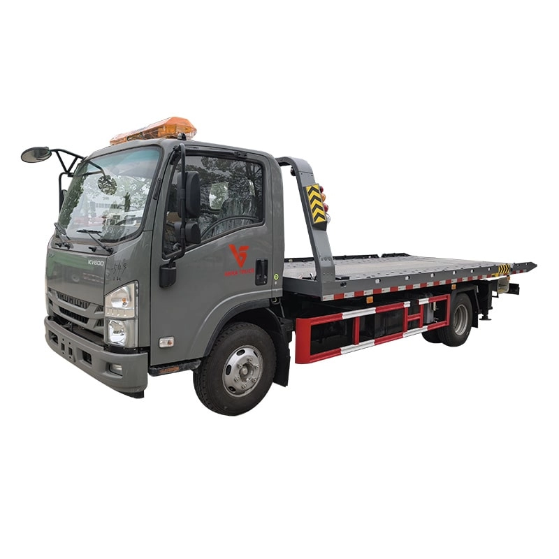 Isuzu Wrecker Towing Truck Front Side View