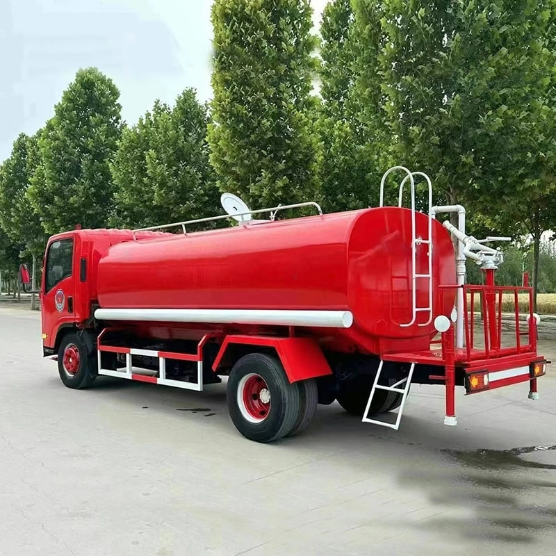 Isuzu Water Tank Fire Rescue Truck Back Side View