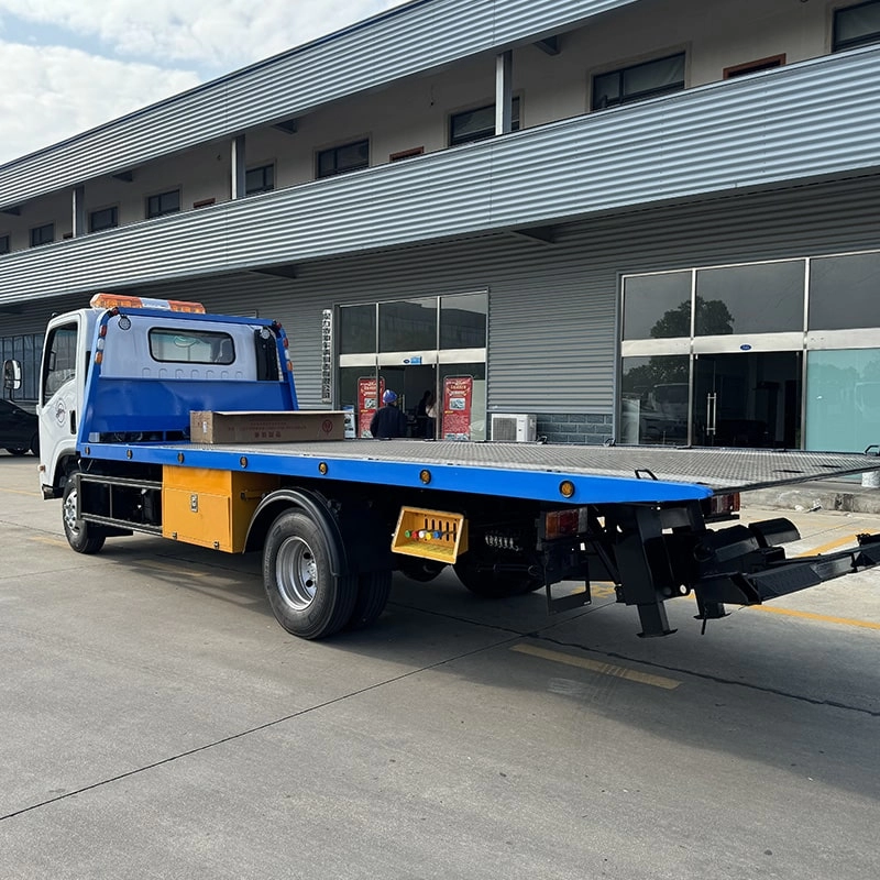 Isuzu Rollback Flatbed Recovery Truck Side View