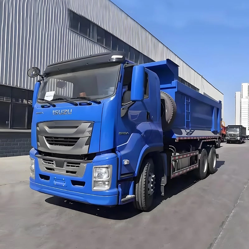Isuzu GIGA 25 Ton Dumper Truck Side View