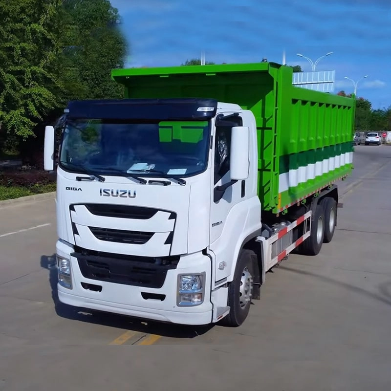 Isuzu GIGA Tipper Truck Front View