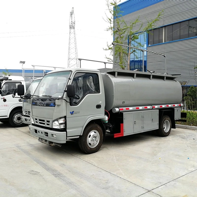 Isuzu Fuel Dispenser Truck Side View