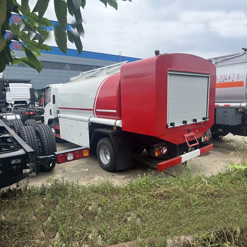 Isuzu Refuel Tanker Truck Back Side View