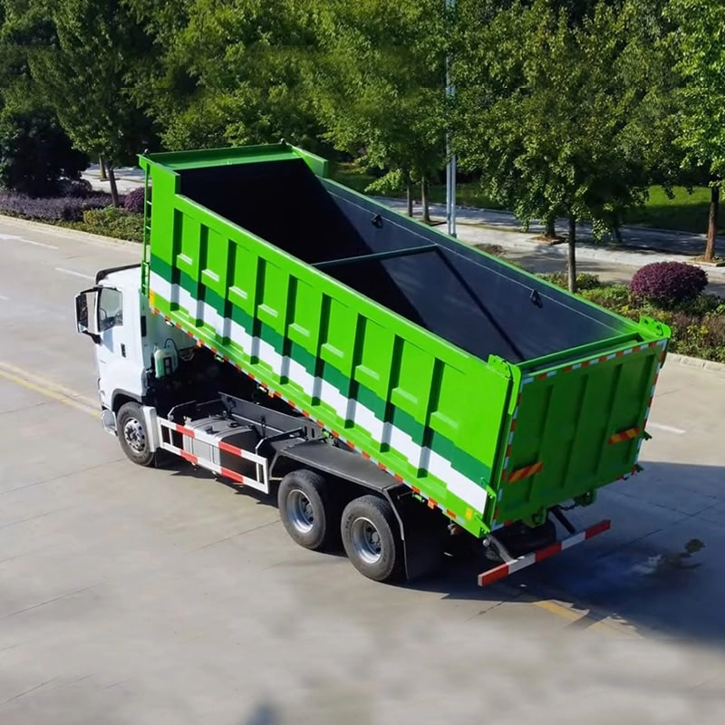 Isuzu Large Dumping Truck Back Side View