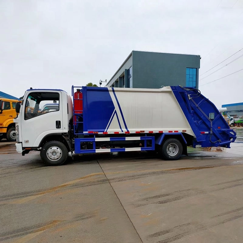 Isuzu Compactor Garbage Truck Side View
