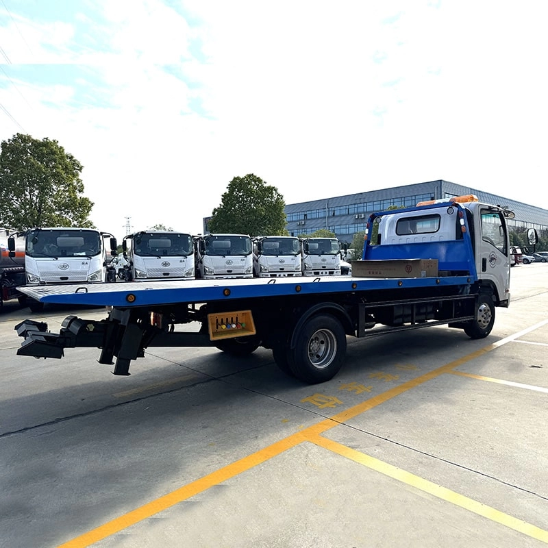 Isuzu Flatbed Wrecker Towing Truck Back Side View