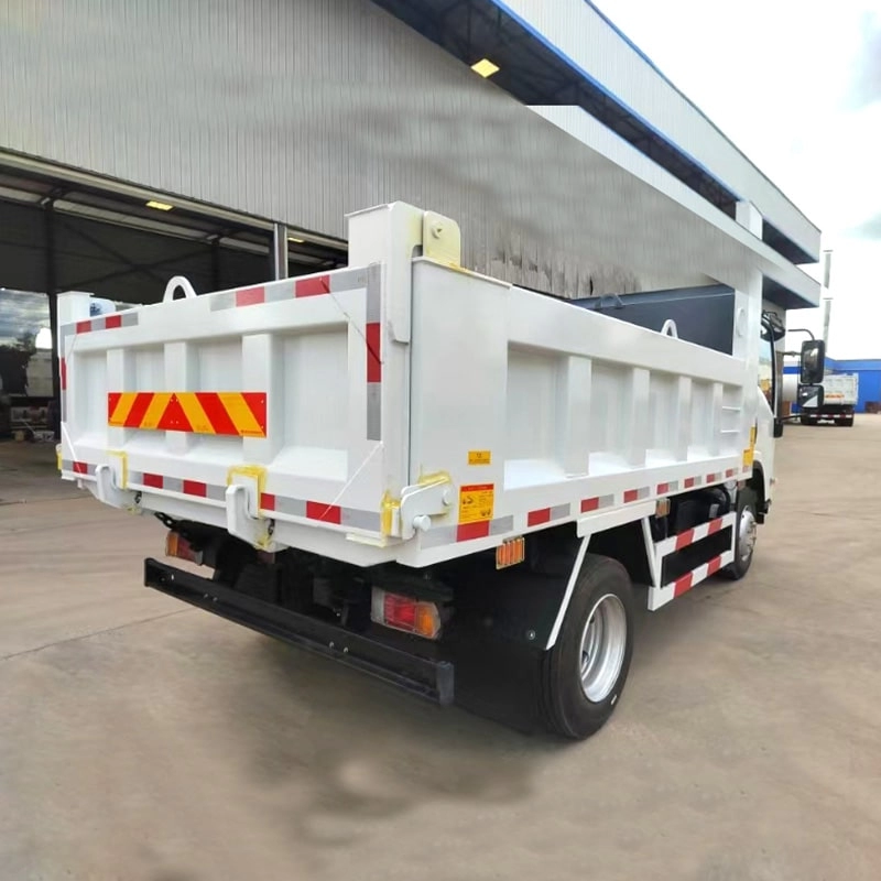 Isuzu Dumping Truck Back View